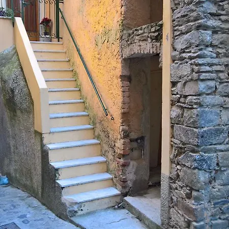 Via Roma Monterosso al Mare